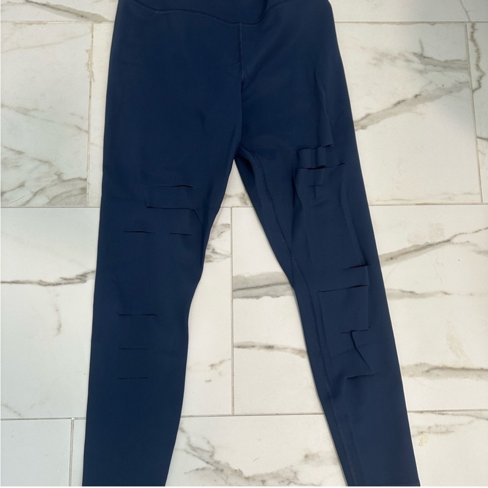 ALO Yoga Charcoal Leggings